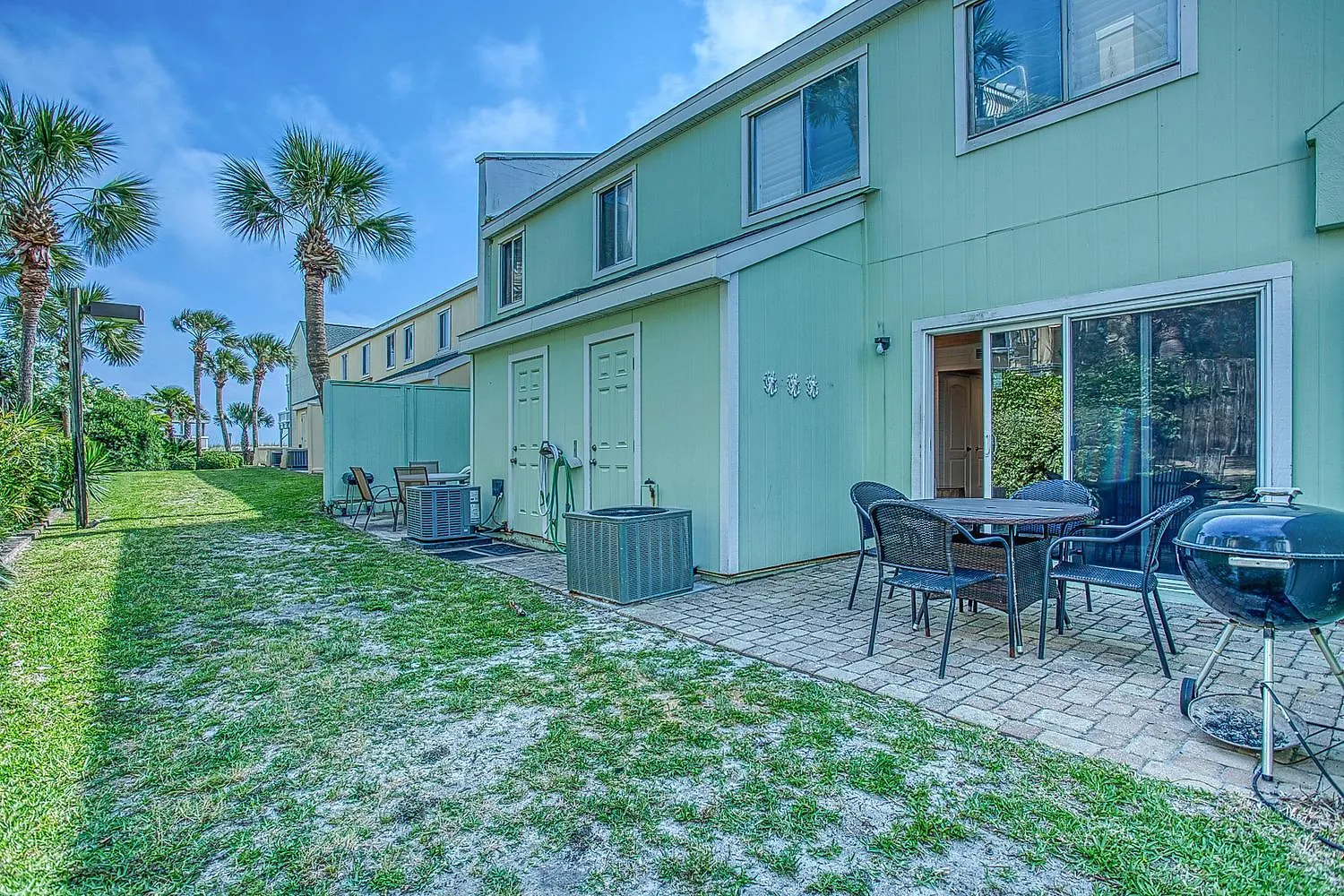 Holiday home Southbay 101 Completely Remodeled 3 Bedroom Townhome Only 30 Yards From The Beach Destin